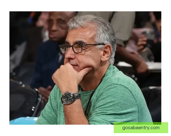 雄鹿老板净资产暴跌40% 面临18亿债务危机是否影响球队运作